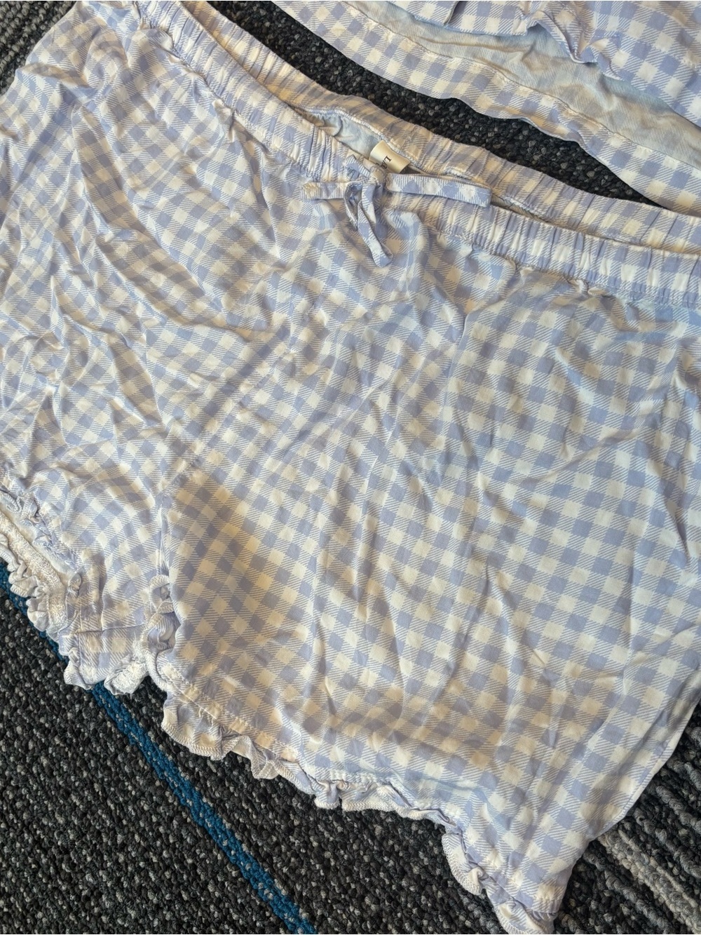 Laura Ashley XL Blue and White Gingham Short Pajama Set Ruffle Trim - Picture 5 of 10